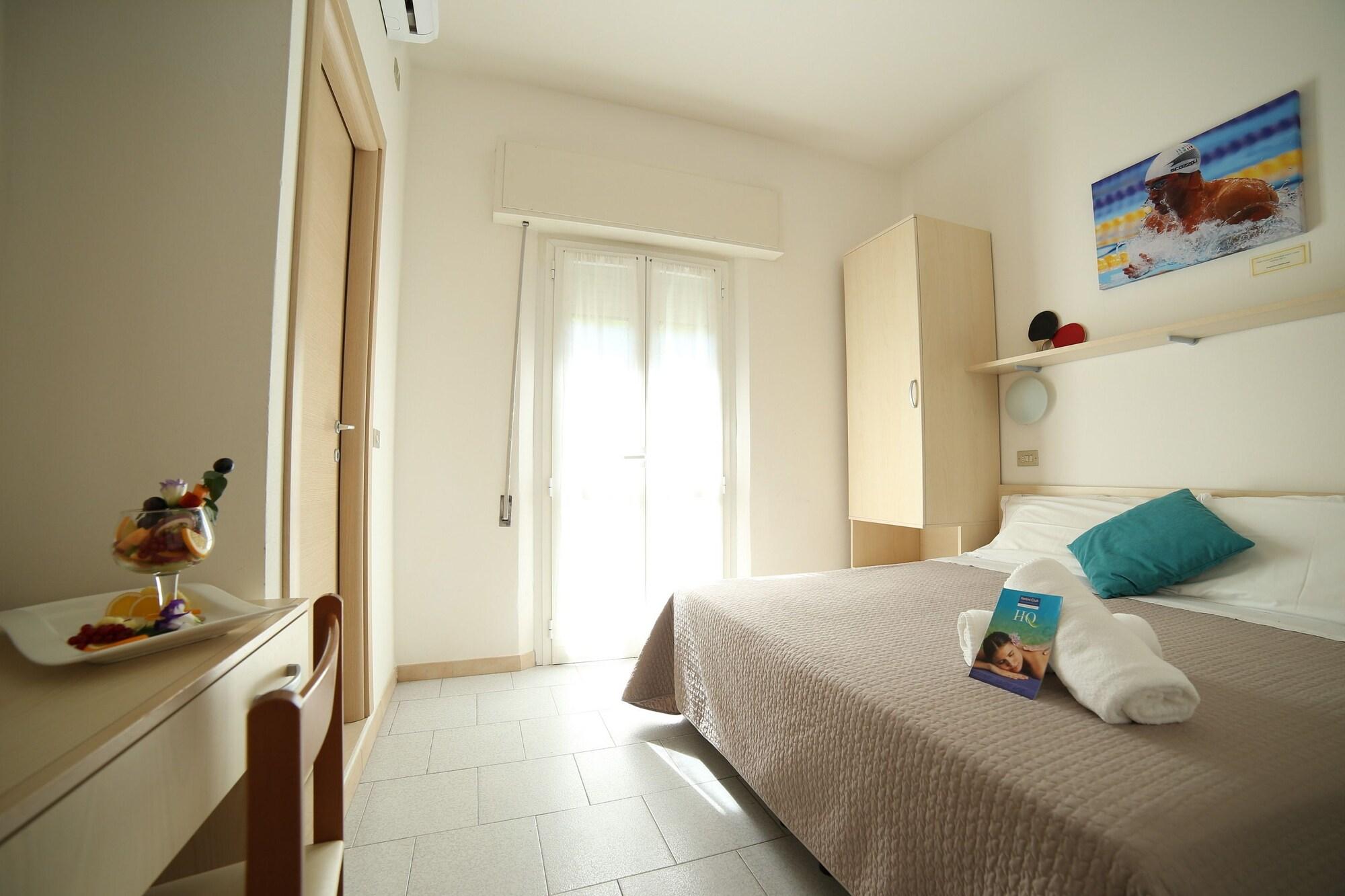 Sportur Club Hotel Червия Екстериор снимка